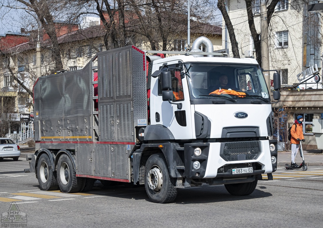 Алматы, № 083 YU 02 — Ford Cargo ('2012) 3542