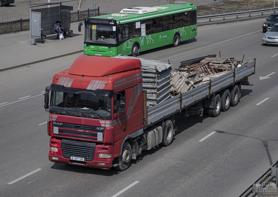 Алматинская область, № B 097 DB — DAF XF95 FT