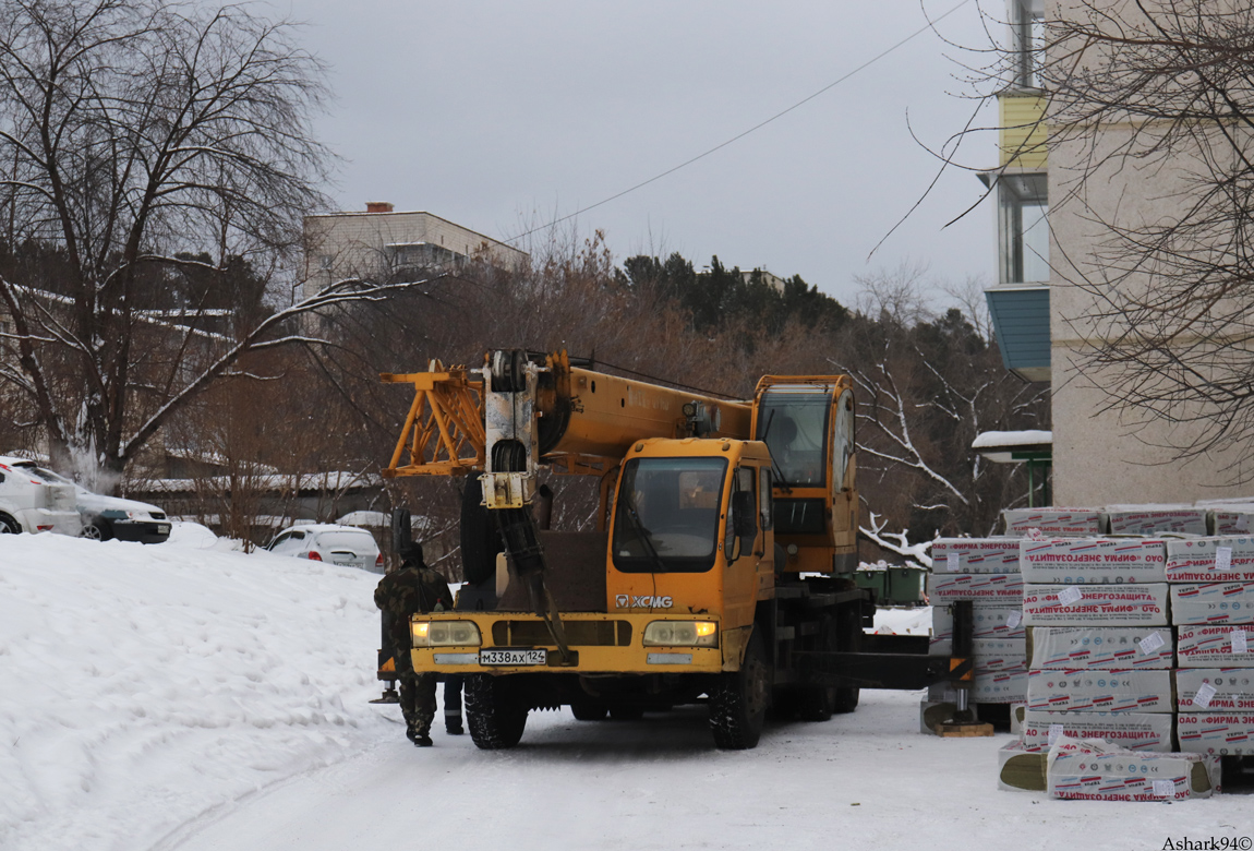 Красноярский край, № М 338 АХ 124 — XCMG (общая модель)