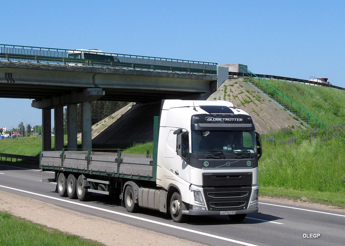 Смоленская область, № А 671 ЕУ 67 — Volvo ('2012) FH.460