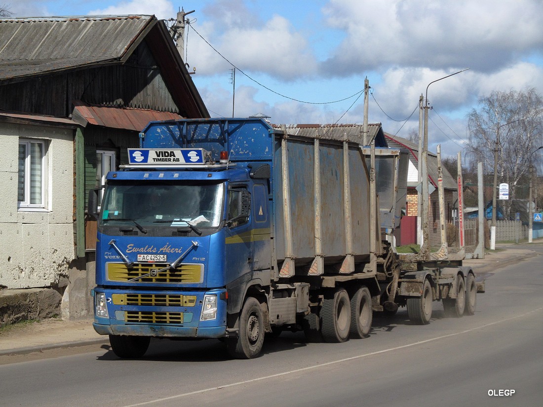 Минская область, № АС 4252-5 — Volvo ('2002) FH12.500