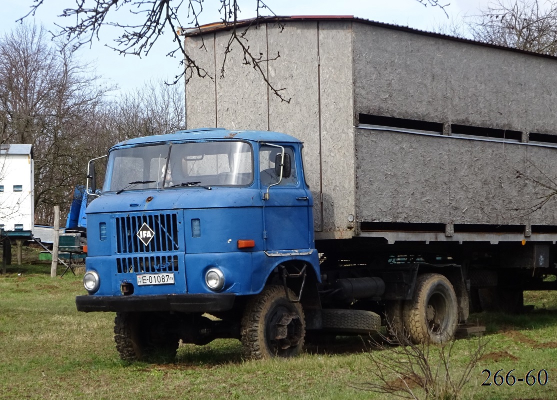 Венгрия, № E-01087 19 — IFA W50LA/K, LA/Z