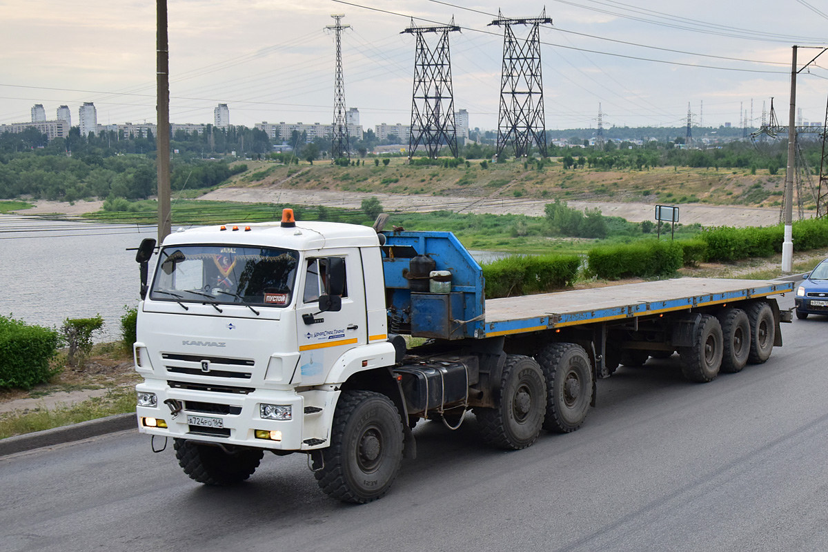 Саратовская область, № А 724 РО 164 — КамАЗ-65221-43 [652214]