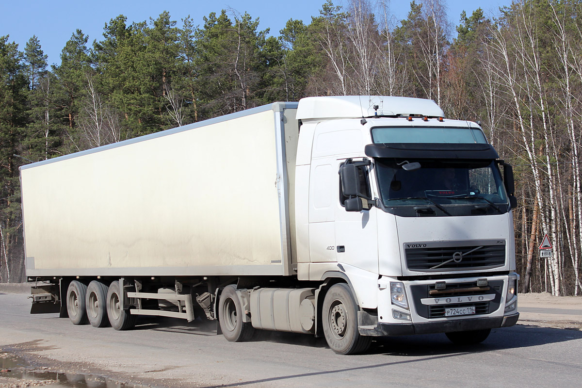 Татарстан, № Р 724 СС 116 — Volvo ('2008) FH.400