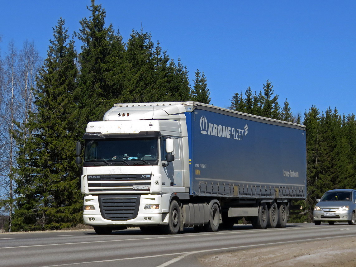 Санкт-Петербург, № В 421 ОХ 178 — DAF XF105 FT