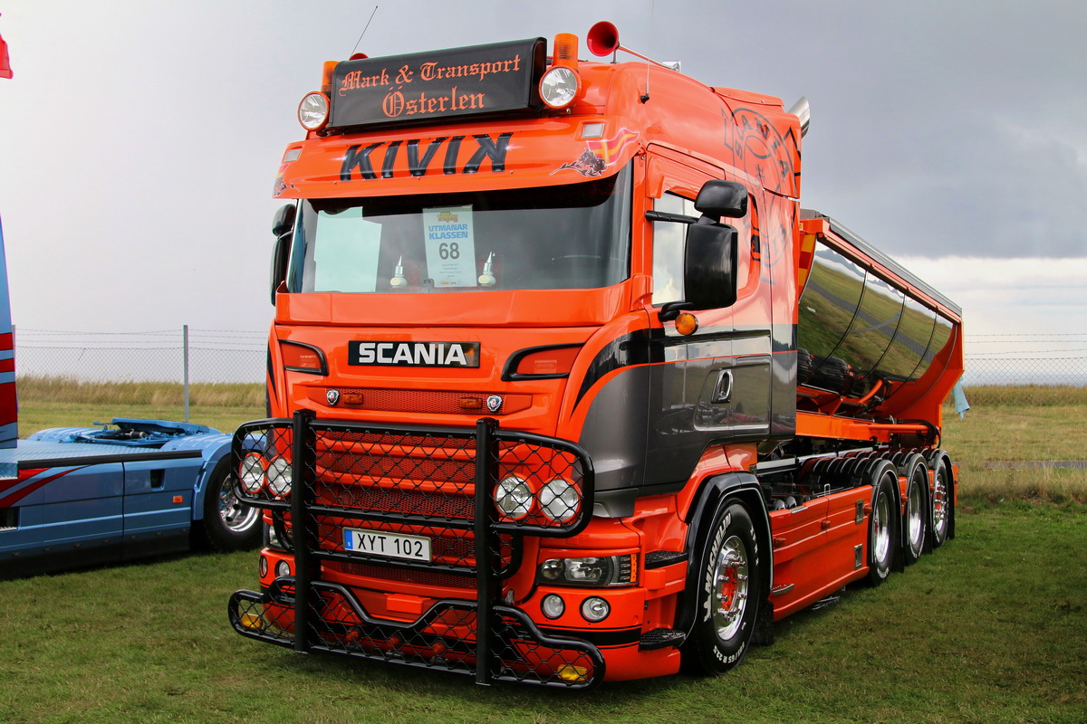 Швеция, № XYT 102 — Scania ('2013) R580