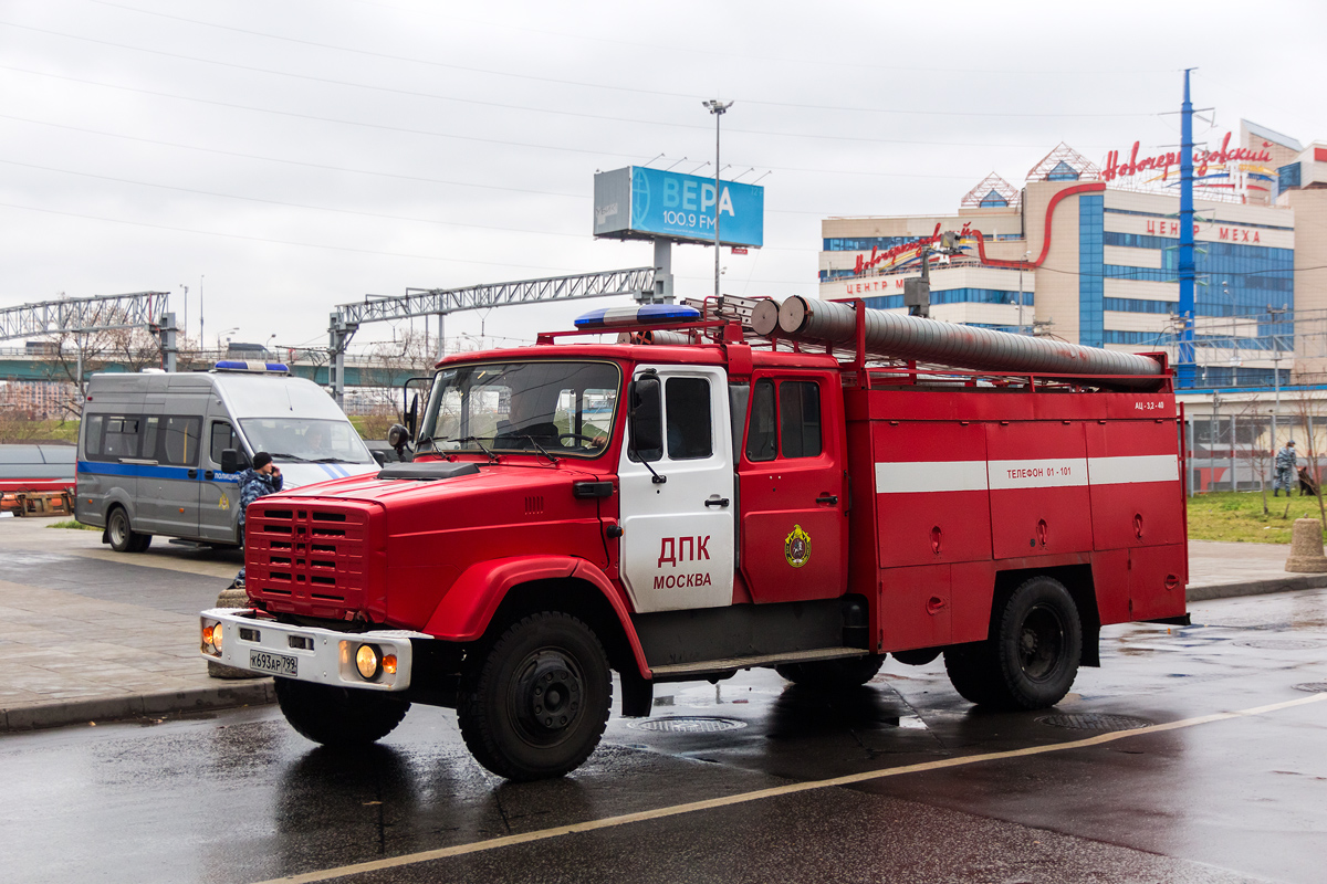 Москва, № К 693 АР 799 — ЗИЛ-433114