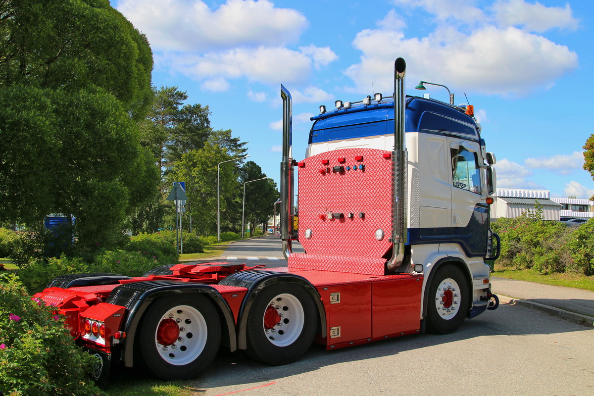 Финляндия, № KNP-703 — Scania ('2009) R620