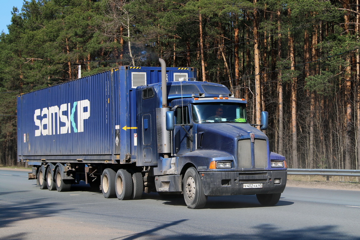 Ленинградская область, № У 402 ХА 47 — Kenworth T600