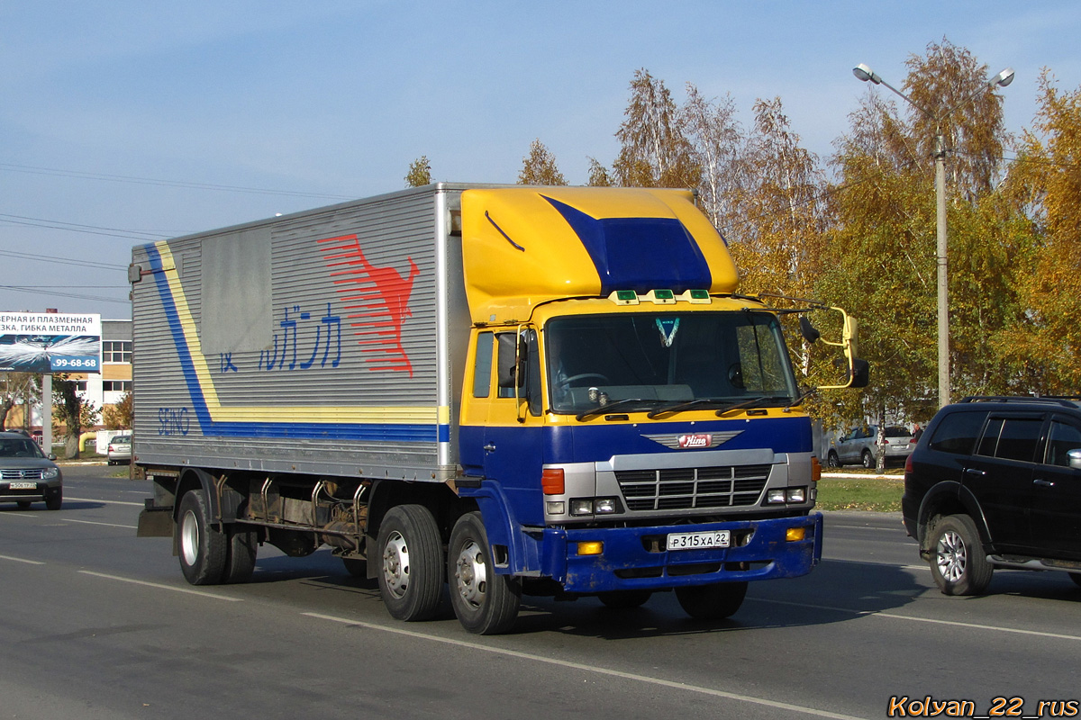 Алтайский край, № Р 315 ХА 22 — Hino FN