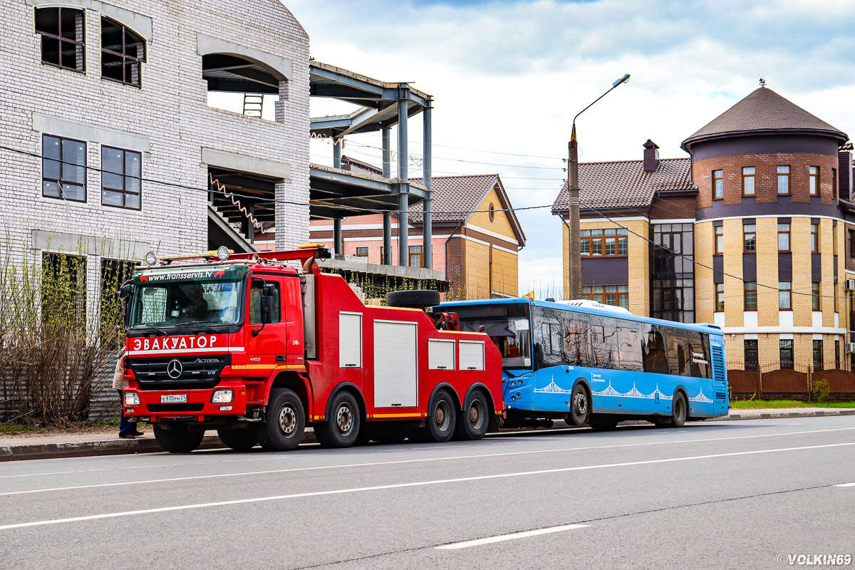 Тверская область, № Е 970 РН 21 — Mercedes-Benz Actros ('2003)