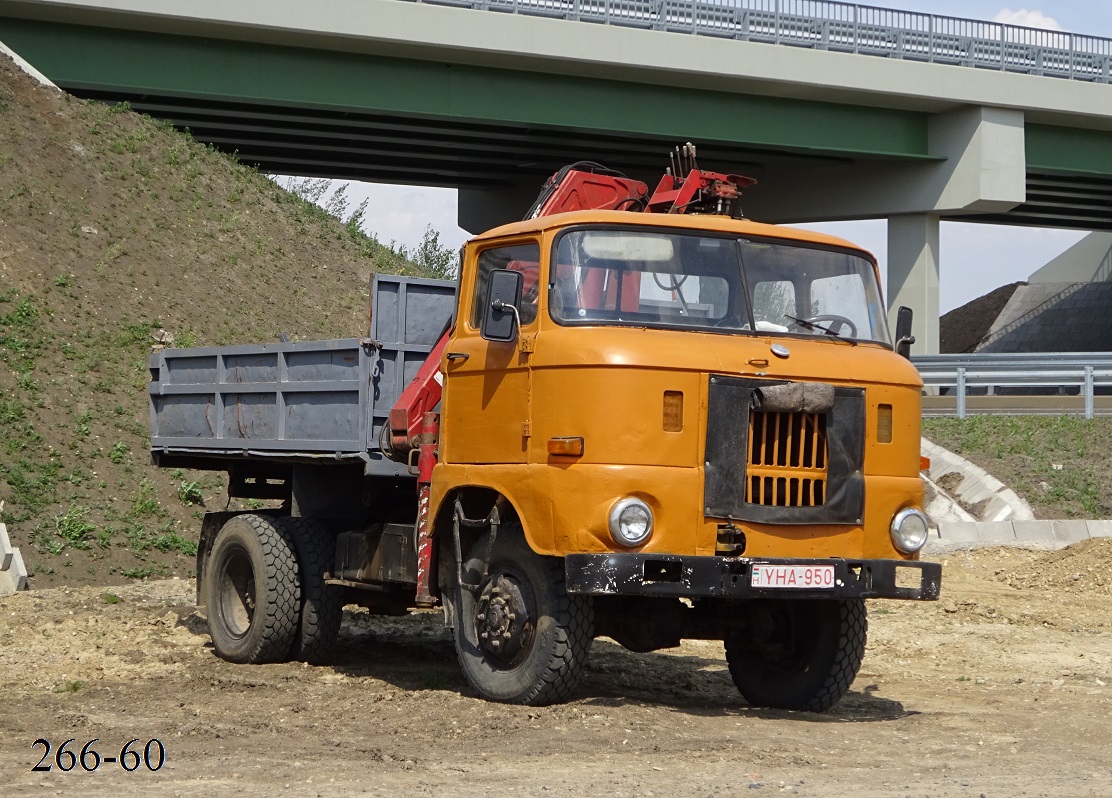 Венгрия, № YHA-950 — IFA W50LA/K, LA/Z