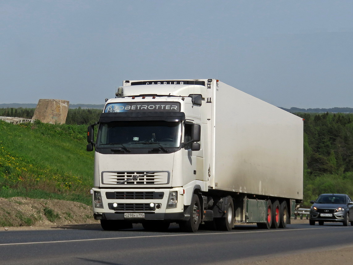 Московская область, № О 298 КО 190 — Volvo ('2002) FH12.400