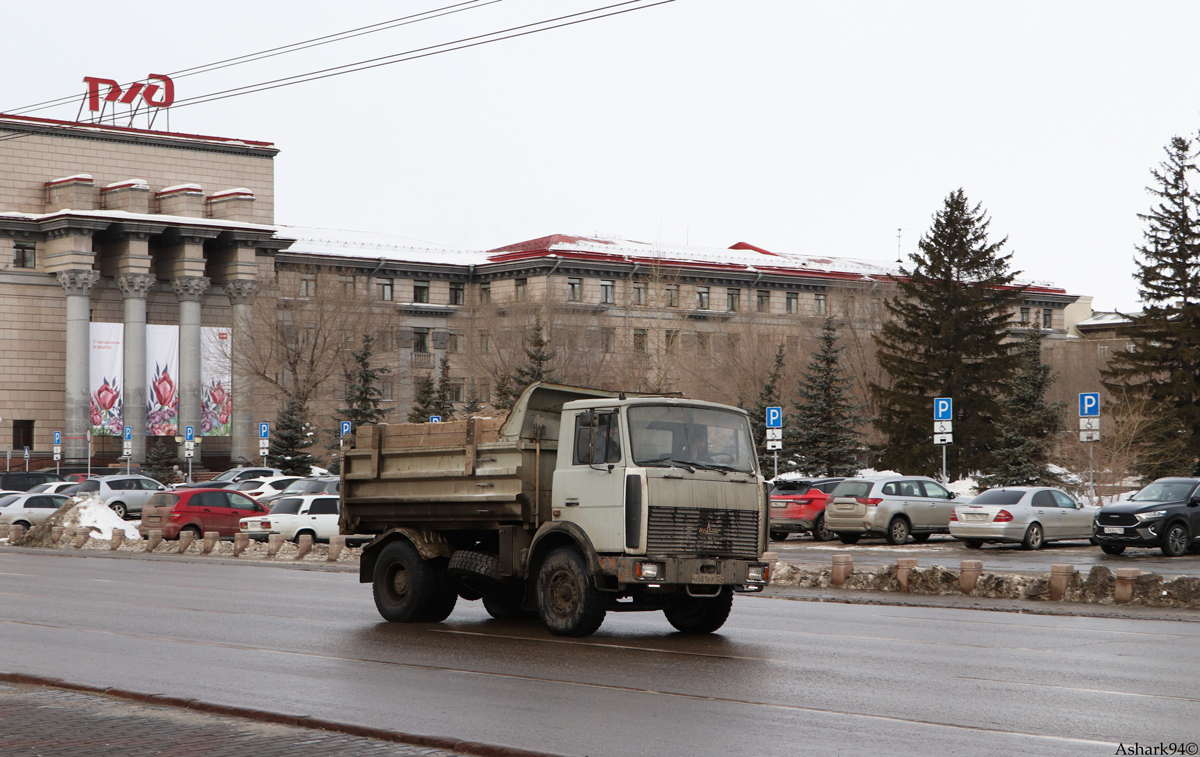 Красноярский край, № Н 581 КР 124 — МАЗ-555102