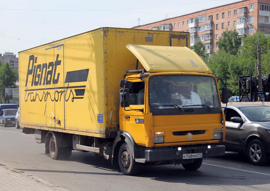 Удмуртия, № У 748 РМ 177 — Renault Midliner