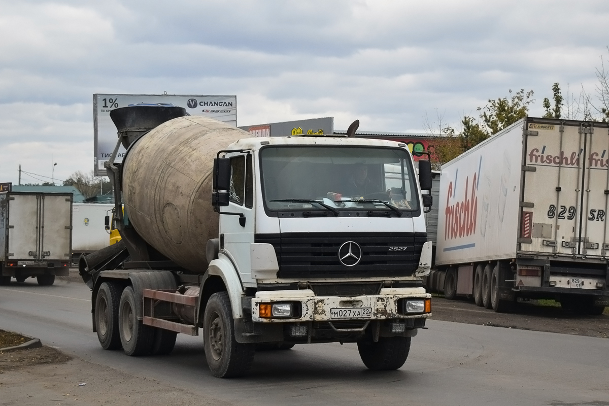 Алтайский край, № М 027 ХА 22 — Mercedes-Benz MK (общ. мод.)