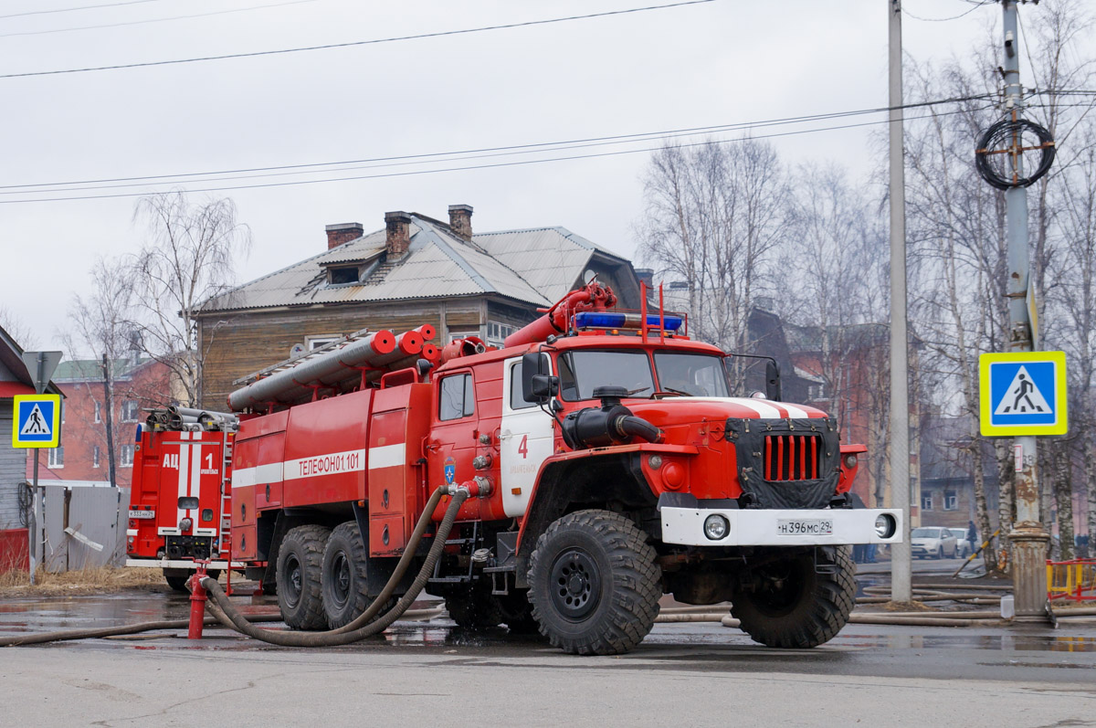 Архангельская область, № Н 396 МС 29 — Урал-4320-40