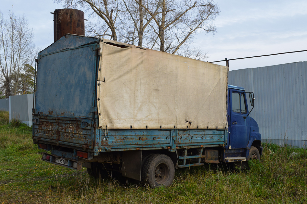 Алтайский край, № Т 395 ТВ 22 — ЗИЛ-5301АО "Бычок"