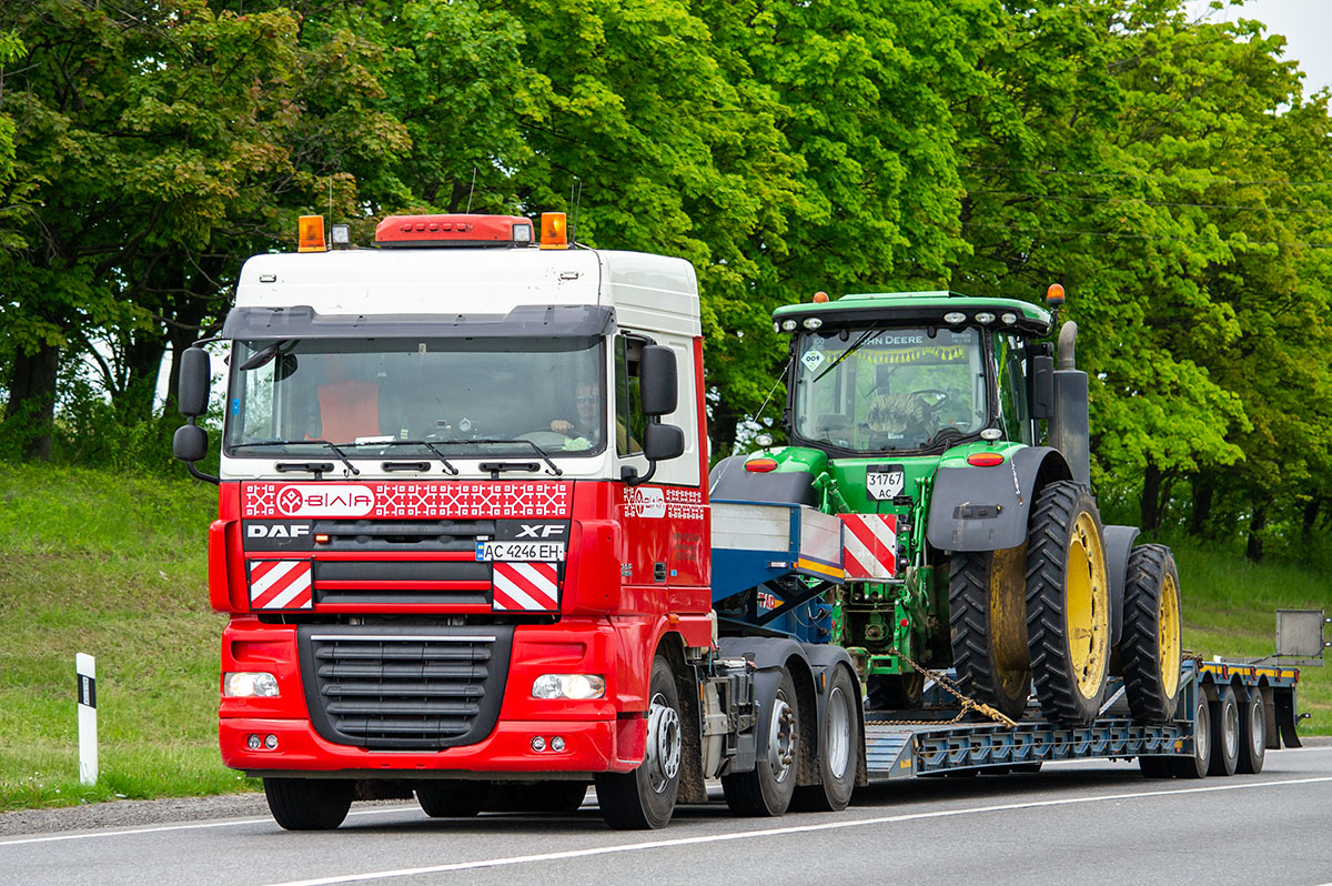 Волынская область, № АС 4246 ЕН — DAF XF105 FTG; Волынская область, № 31767 АС — John Deere (общая модель)