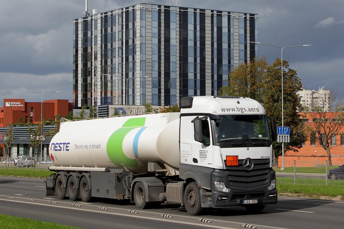 Литва, № LAS 557 — Mercedes-Benz Actros ('2011) 1843