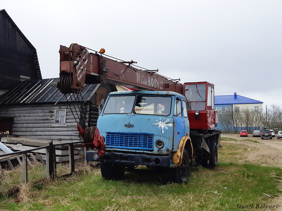 Ненецкий автономный округ, № А 428 АН 83 — МАЗ-5334