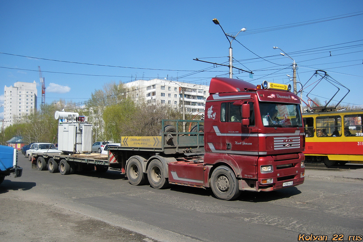 Алтайский край, № Р 098 РК 22 — MAN TGA 26.480