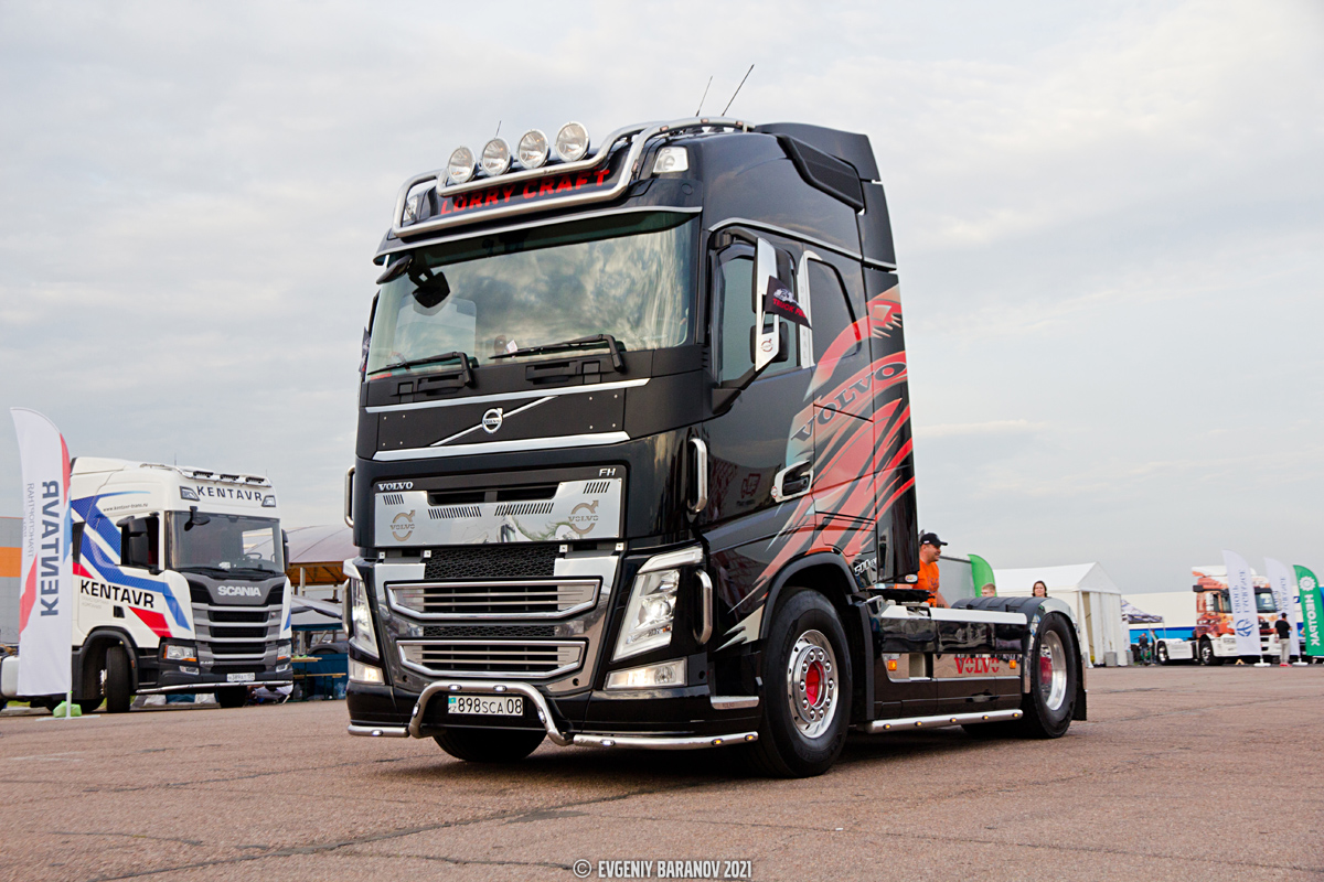 Жамбылская область, № 898 SCA 08 — Volvo ('2012) FH.500; Московская область — Фестиваль Truckfest 2021 — май