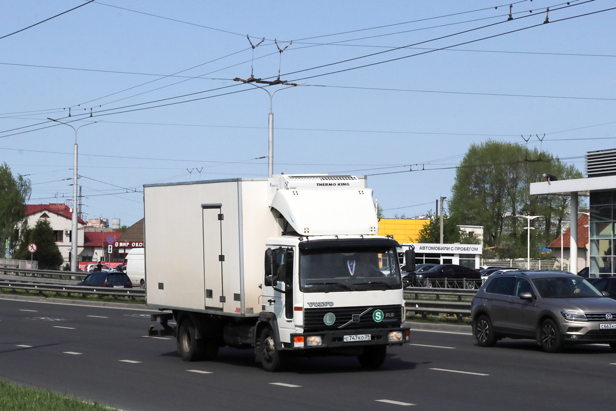 Калининградская область, № С 747 КО 39 — Volvo FL6