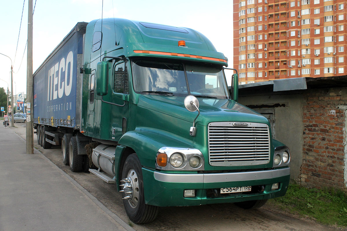 Нижегородская область, № С 564 РТ 152 — Freightliner Century Class