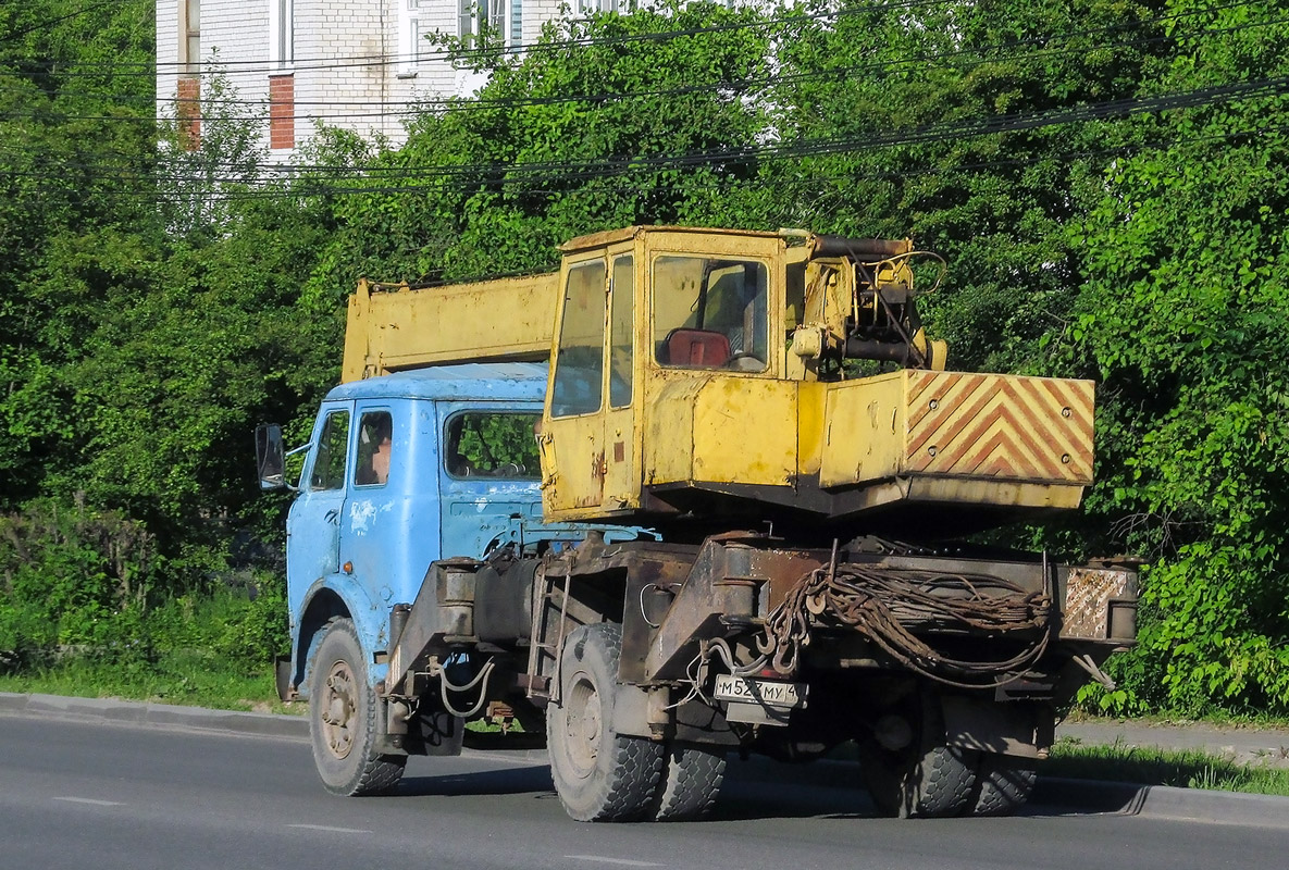 Калужская область, № М 523 МУ 40 — МАЗ-5334