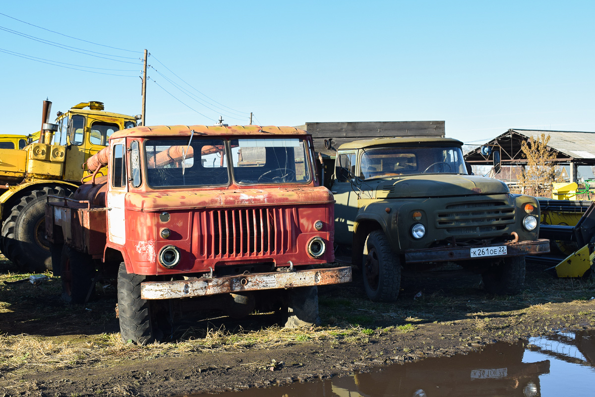 Алтайский край, № (22) Б/Н 0226 — ГАЗ-66-01; Алтайский край, № К 261 ОЕ 22 — ЗИЛ-495710