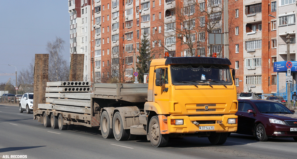 Псковская область, № К 371 КВ 60 — КамАЗ-65116-N3