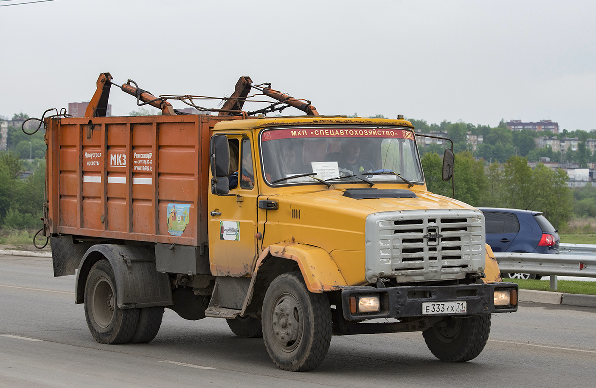 Тульская область, № Е 333 УХ 71 — ЗИЛ-432932