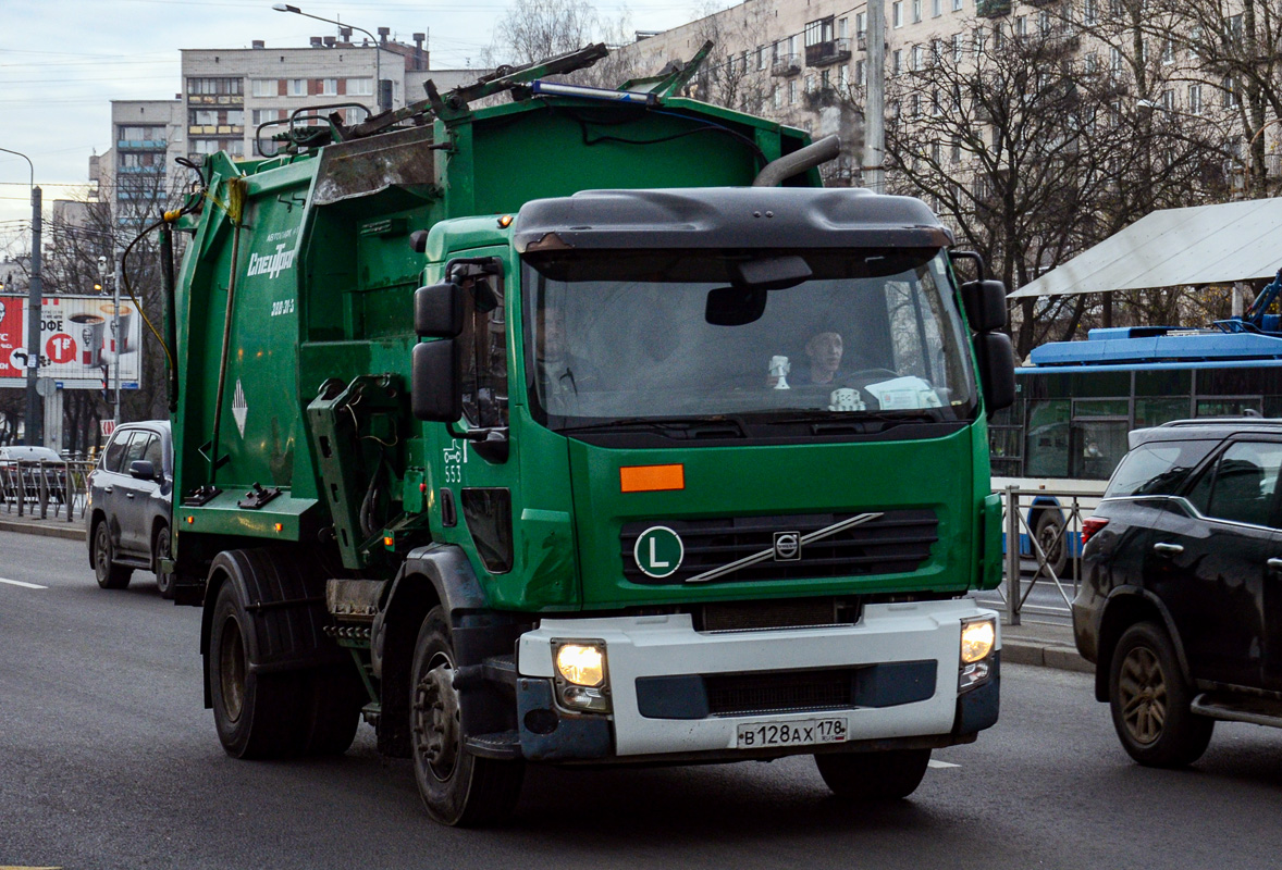 Санкт-Петербург, № В 128 АХ 178 — Volvo ('2006) FE