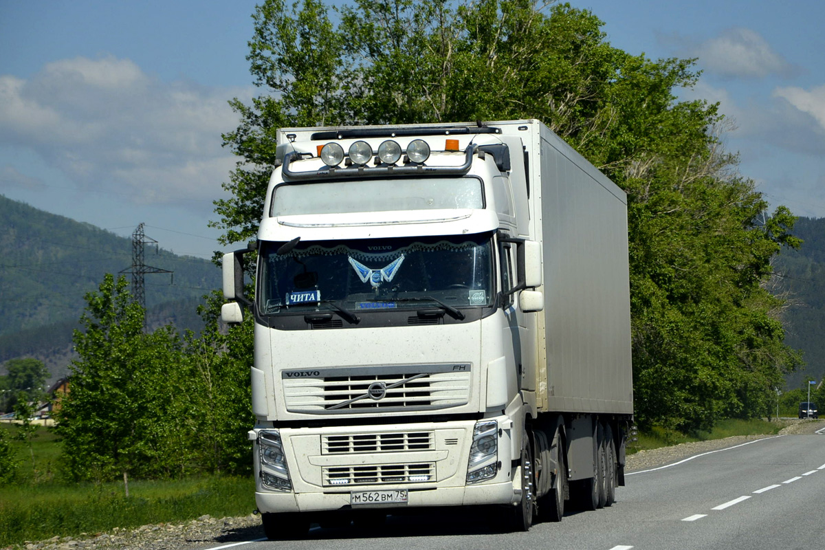 Забайкальский край, № М 562 ВМ 75 — Volvo ('2008) FH-Series