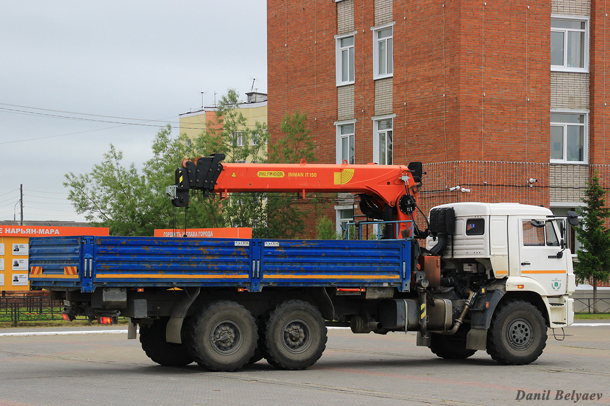 Ненецкий автономный округ, № А 914 ВС 83 — КамАЗ-43118-46