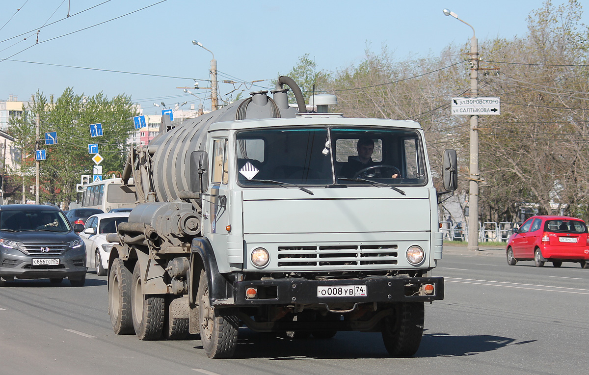 Челябинская область, № О 008 УВ 74 — КамАЗ-53213