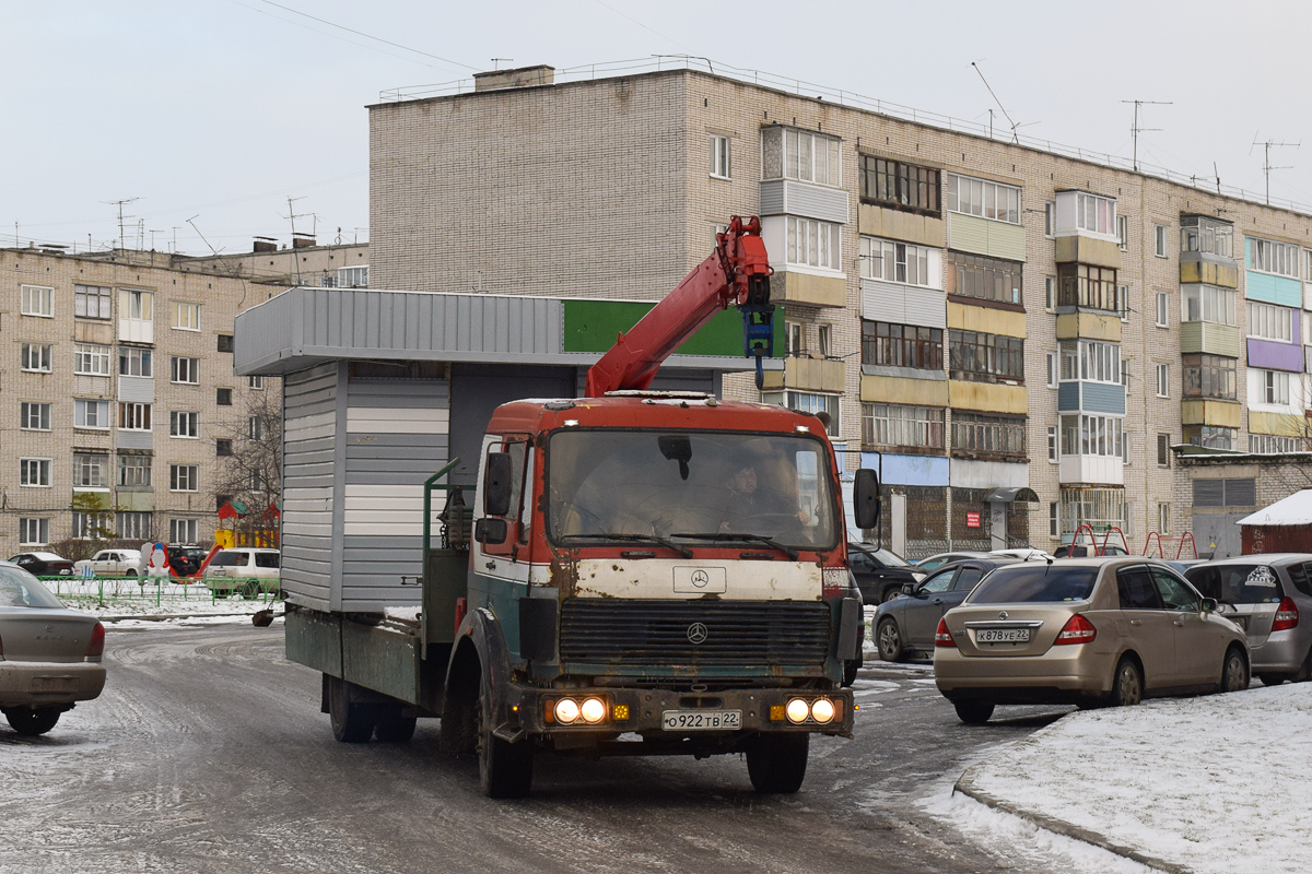 Алтайский край, № О 922 ТВ 22 — Mercedes-Benz NG (общ. мод.)