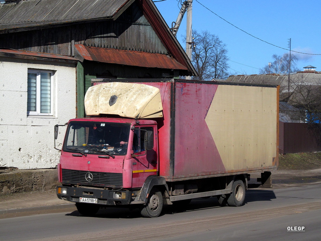 Минская область, № АА 5788-5 — Mercedes-Benz LK 814