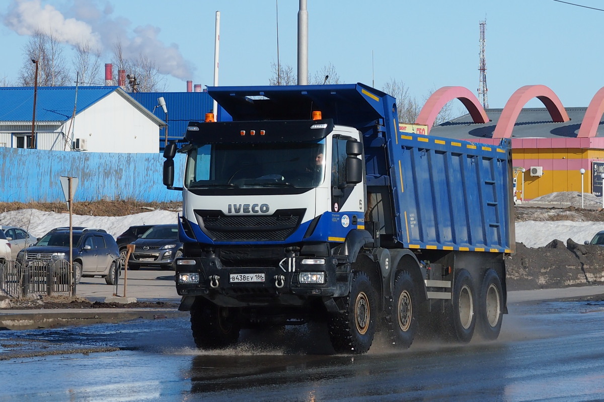 Ханты-Мансийский автоном.округ, № В 438 ЕУ 186 — IVECO-AMT Trakker ('2013)