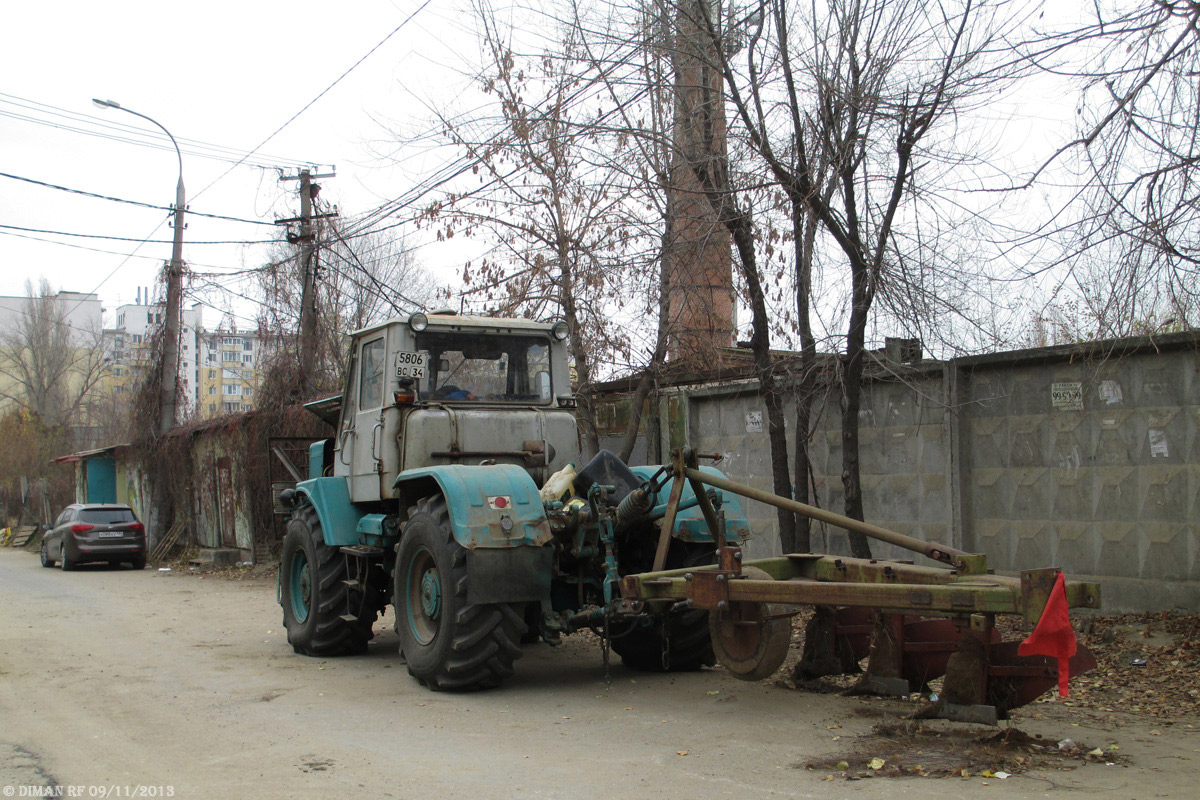 Волгоградская область, № 5806 ВС 34 — Т-150К