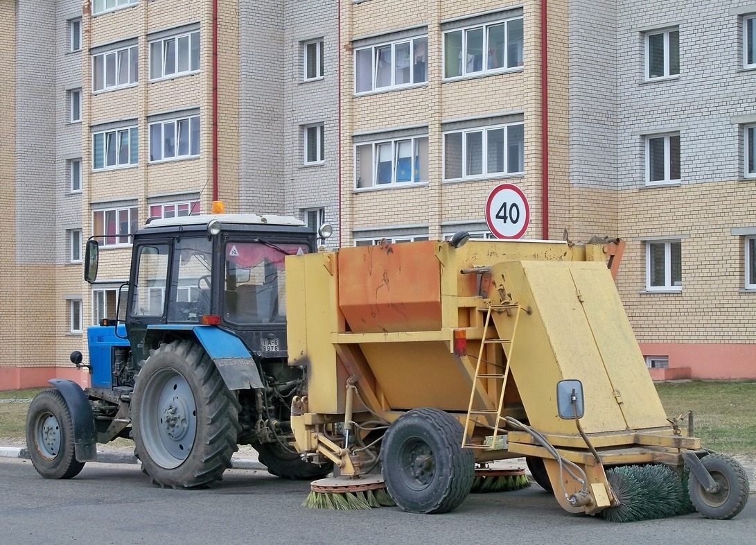 Могилёвская область, № ТА-6 8976 — Беларус-82.1; Прицепы дорожные — Прицепы дорожные (общая)