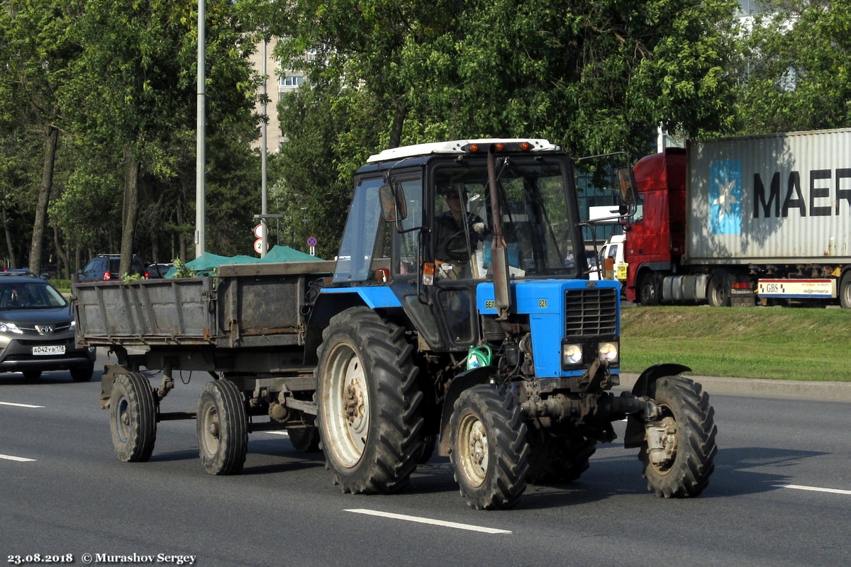 Санкт-Петербург, № 2654 РУ 78 — Беларус-82.1