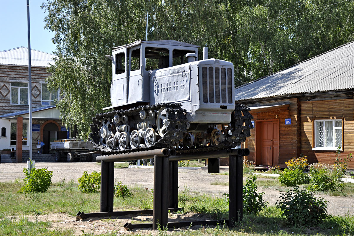 Алтайский край, № (22) Б/Н СТ 0076 — ДТ-54 (АТЗ); Алтайский край — Спецтехника на постаментах; Техника на постаментах, памятники (Алтайский край)