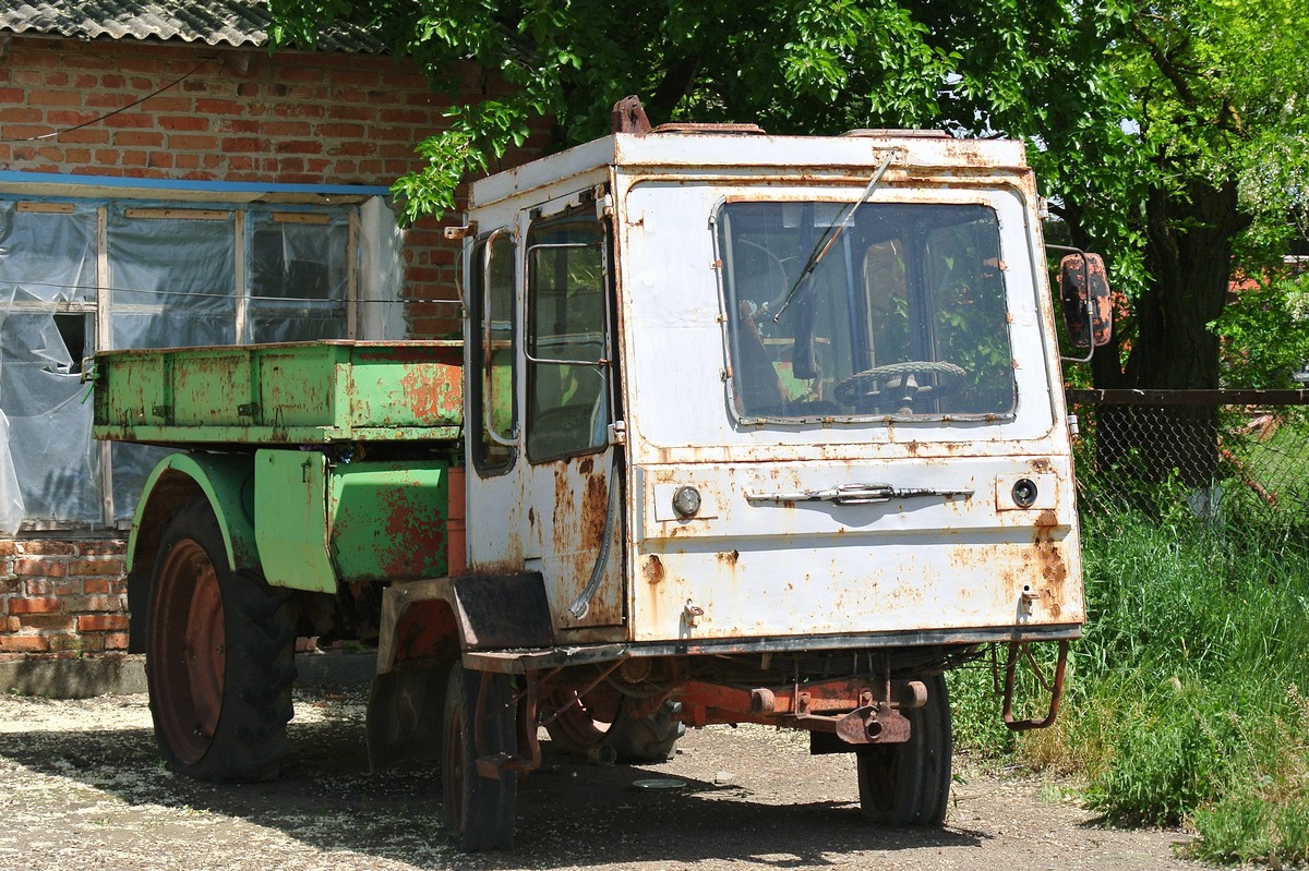 Ростовская область, № (61) Б/Н СТ 0010 — ХТЗ (общая модель)