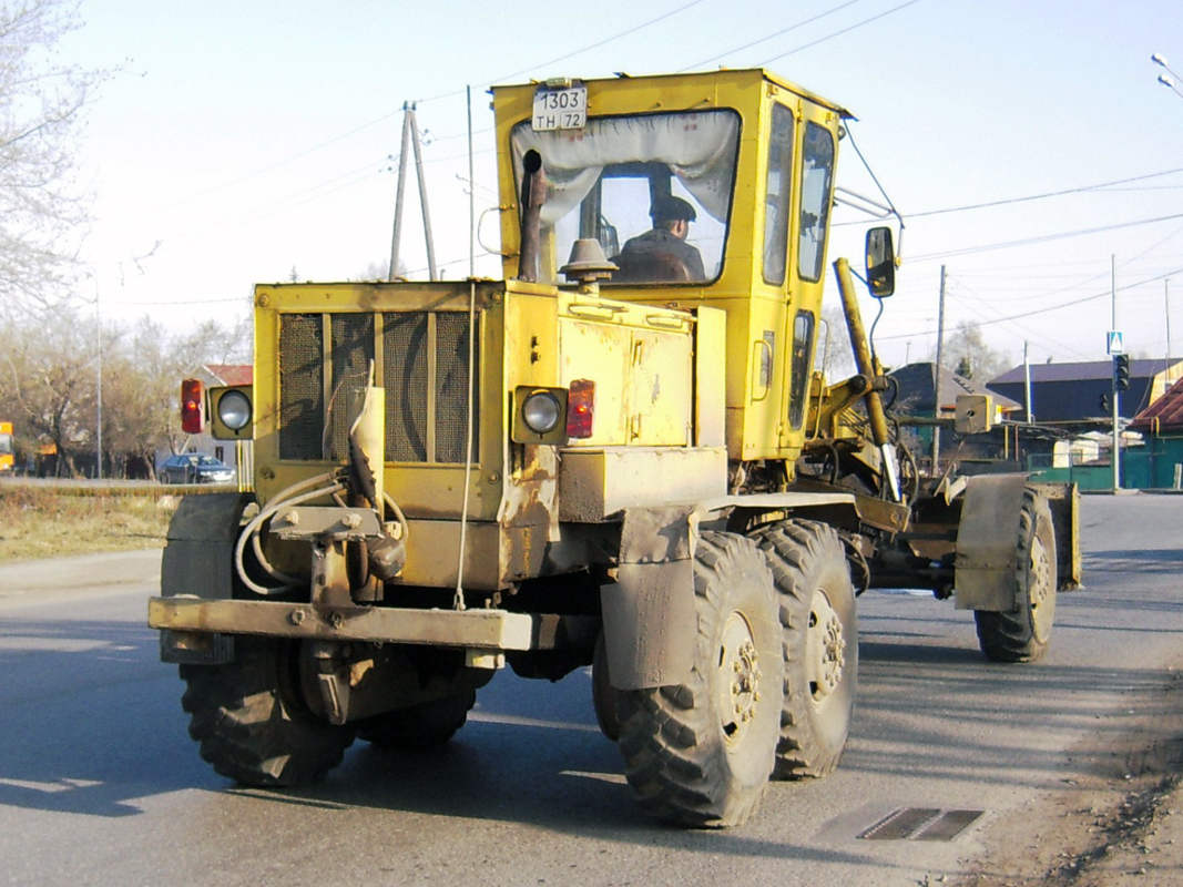 Тюменская область, № 1303 ТН 72 — ДЗ-143 / ДЗ-180