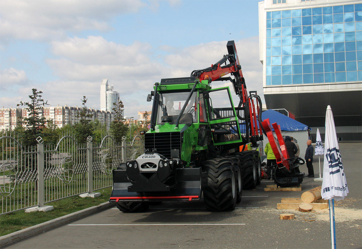 Красноярский край, № (24) Б/Н СТ 0026 — Komatsu (общая модель); Красноярский край — Выставка "Эксподрев-2017"