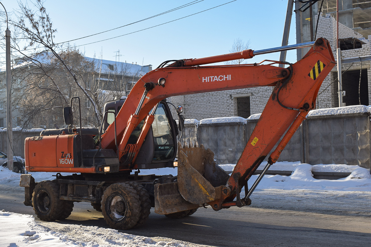 Алтайский край, № 9912 МА 22 — Hitachi ZX160W (общая модель)