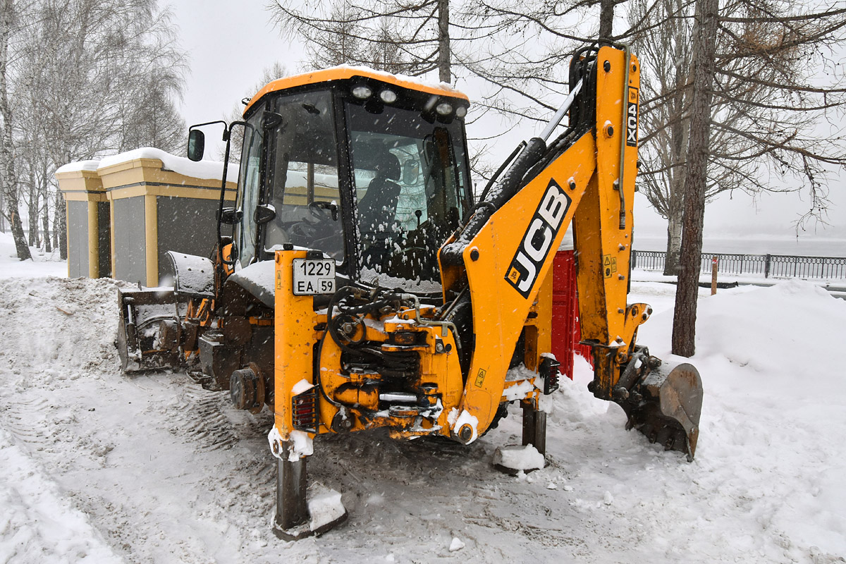 Пермский край, № 1229 ЕА 59 — JCB 4CX