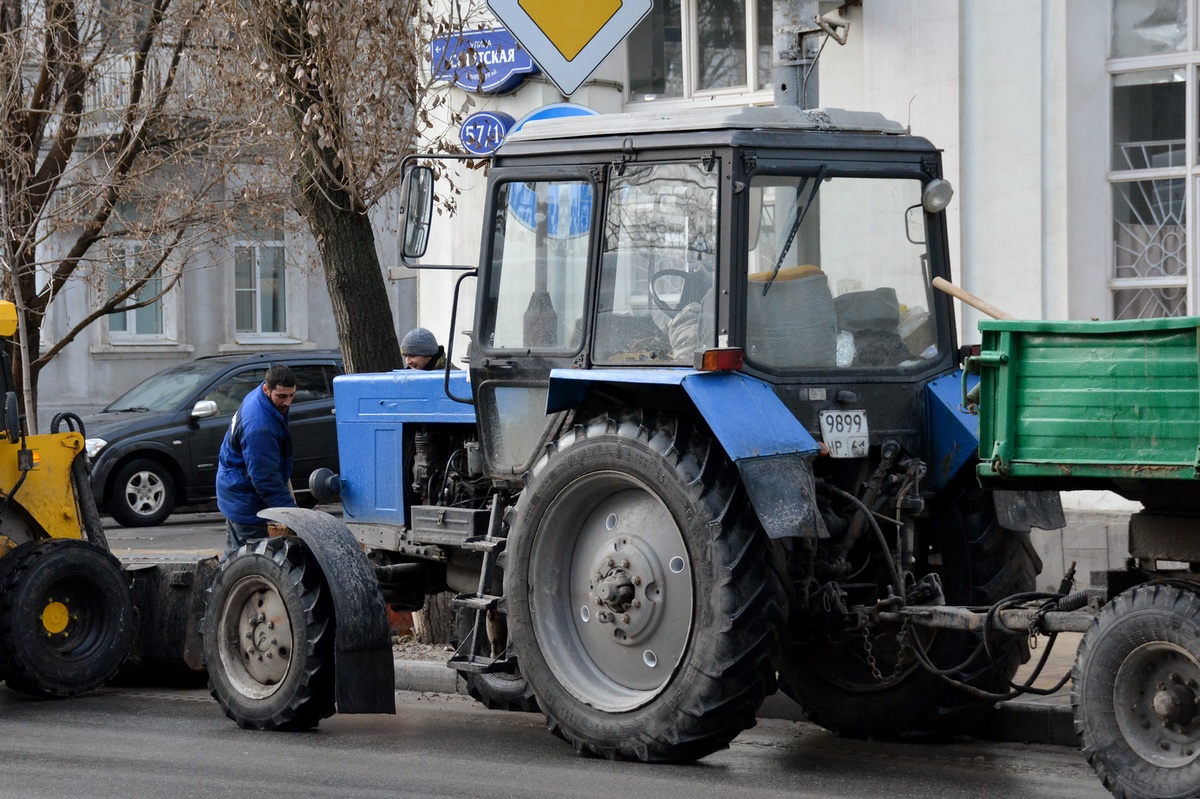 Ростовская область, № 9899 НР 61 — Беларус-82.1